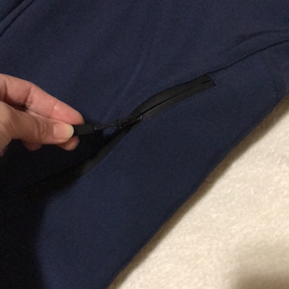 Women’s SNOW PANTS with easy access pockets - Picture 2 of 4